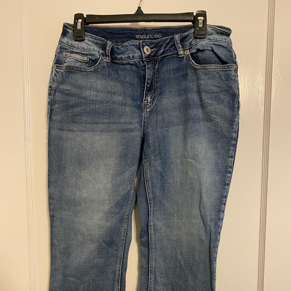 Maurice’s Size 9/10 Capris
